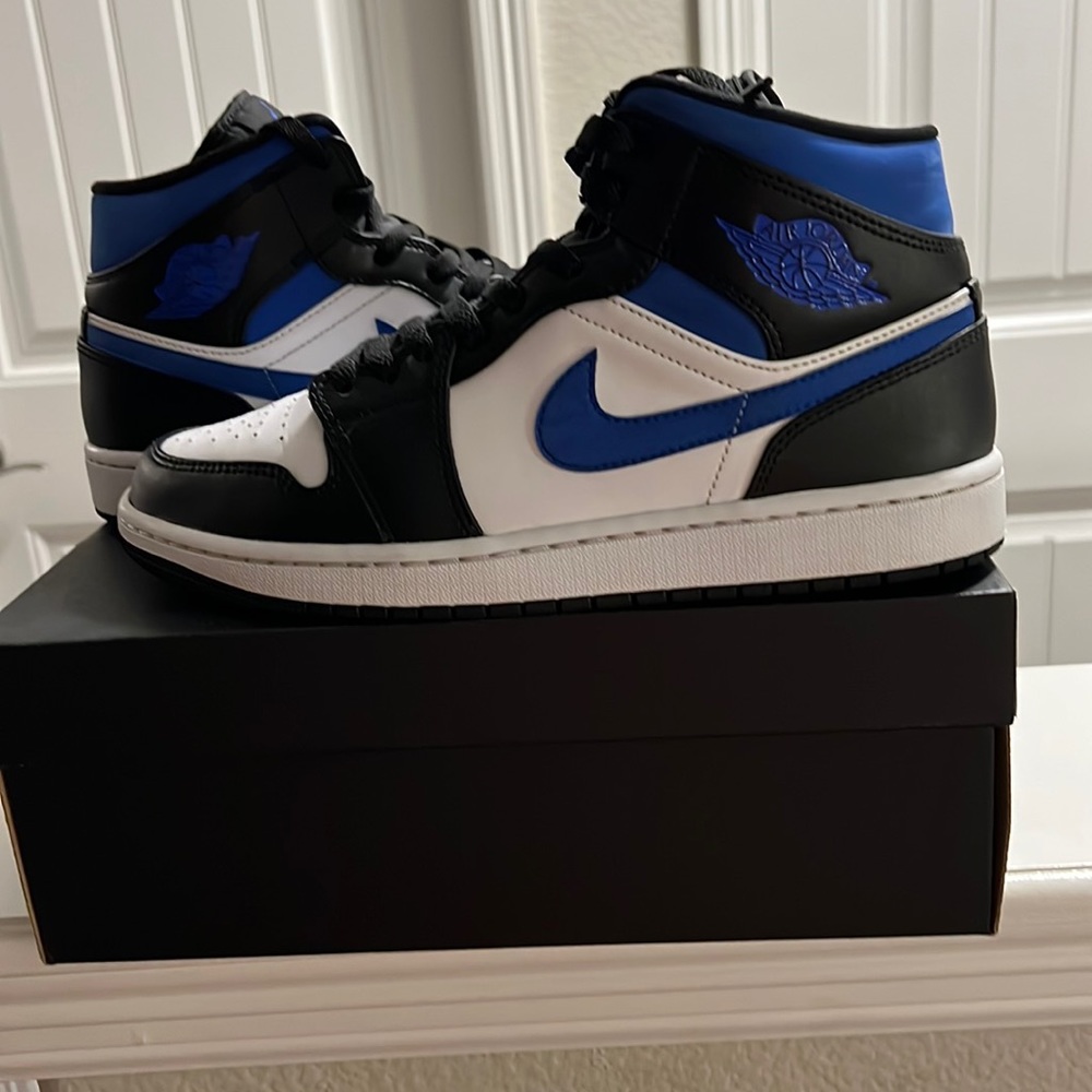 Jordan 1 Mid Racer Blue